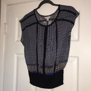 Beautiful Pattern Blouse/Crop Top